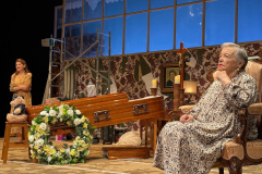 YO-SOLO-QUIERO-IRME-A-FRANCIA-02